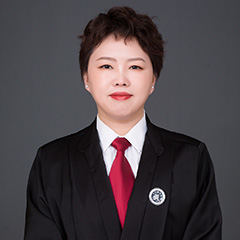周英