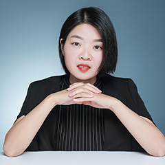 屈泉芳